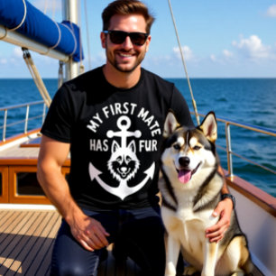 Mijn Eerste Stuurman Heeft Vacht Boot Hond Husky S T-shirt
