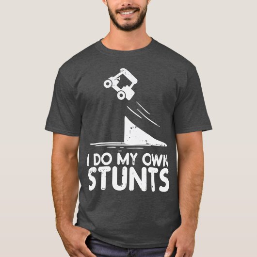 Mijn eigen Stunts Golf Cart Funny Broken Bone T-shirt (Voorkant)