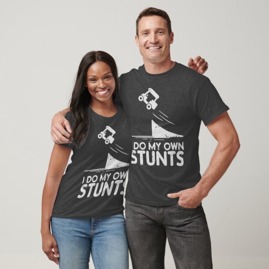 Mijn eigen Stunts Golf Cart Funny Broken Bone T-shirt (Unisex)
