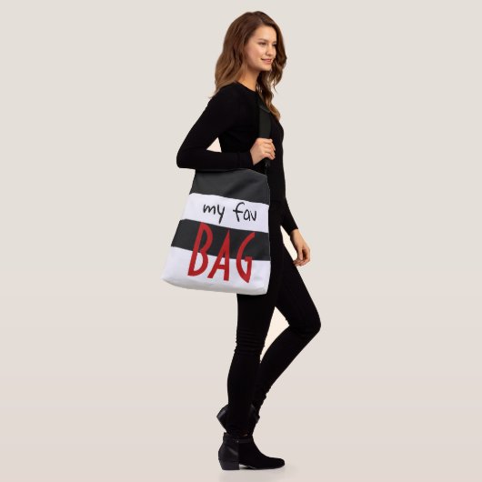 Mijn Fav Bag of jouw tekst Striped Pattern Black R Crossbody Tas (Op model)