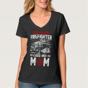 Mijn favoriete brandweerman noemt me Mam Truck T-shirt
