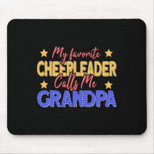 Mijn favoriete cheerleader noemt me grootvader Che Muismat