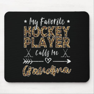 Mijn favoriete hockeyspeler noemt me oma moeder muismat