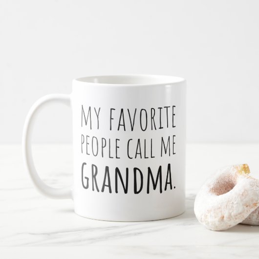 Mijn favoriete mensen noemen me oma koffiemok (Met donut)