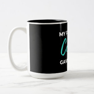 Mijn favoriete neef gaf me dit tweekleurige koffiemok