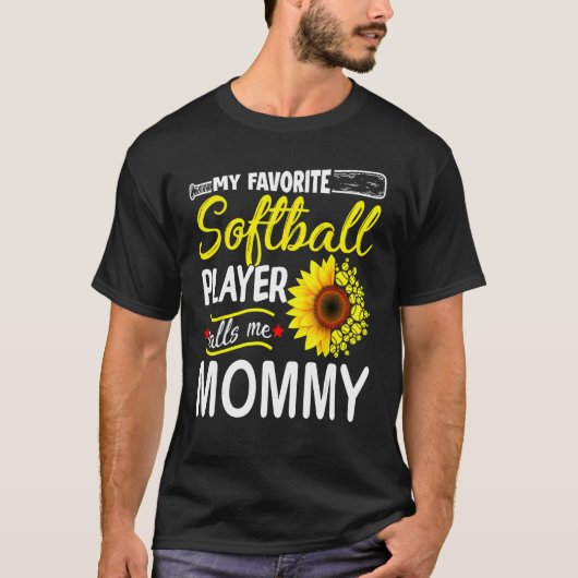 Mijn favoriete softbalspeler roept me mama t-shirt (Voorkant)