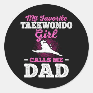 Mijn favoriete taekwondomeisje noemt me vader ronde sticker