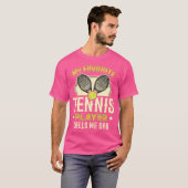 Mijn favoriete Tennisspeler roept me vader op een T-shirt (Voorkant volledig)