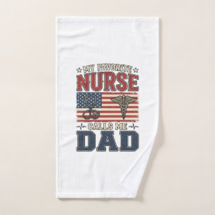 Mijn favoriete verpleegster noemt me papa vintage  handdoek