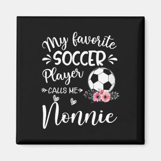 Mijn favoriete voetballer noemt me Nonnie  Magneet