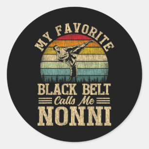 Mijn favoriete zwarte band noemt me nonni Moederda Ronde Sticker
