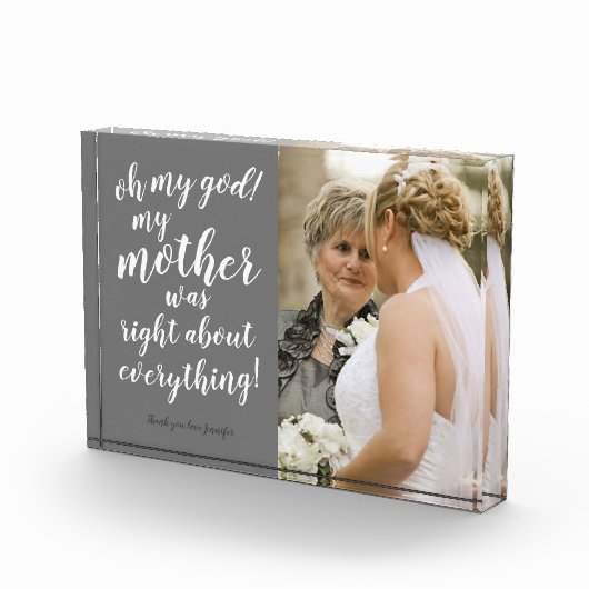 Mijn god, mijn moeder had gelijk over alles. fotoblokken (Rechts)