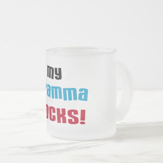 Mijn Gramma Rocks T-shirts en geschenken Matglas Koffiemok (Voorkant rechts)
