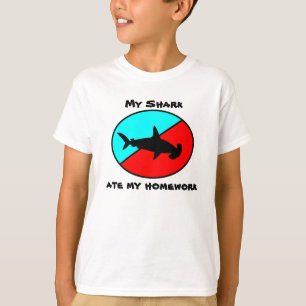 Mijn haai at mijn huiswerk t-shirt