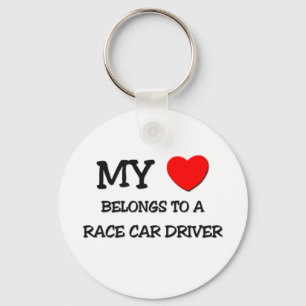Mijn hart behoort tot een RACE CAR-BESTUURDER Sleutelhanger