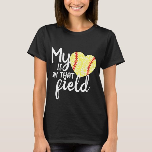 Mijn hart ligt op dat veld aangepaste softbal shir t-shirt (Voorkant)