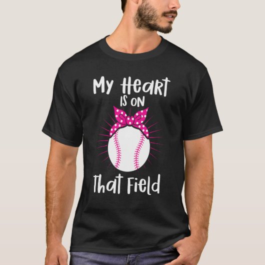 Mijn hart ligt op dat veld honkballer mam mot t-shirt (Voorkant)