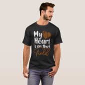 Mijn hart ligt op dat veld. t-shirt (Voorkant volledig)
