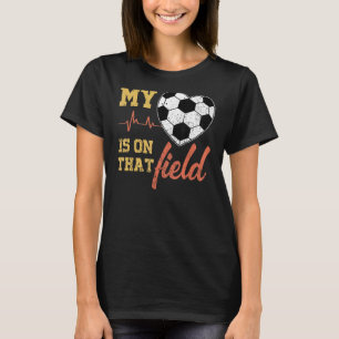 Mijn hart ligt op dat veld voetbal Gezegde Kinder  T-shirt