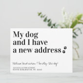 Mijn hond en ik hebben ons nieuwe adres verplaatst aankondiging (Staand voorkant)