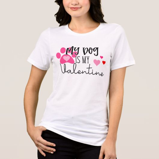 Mijn hond is mijn Valentijn | VALENTIJNSDAG Tri-Blend Shirt (Voorkant)