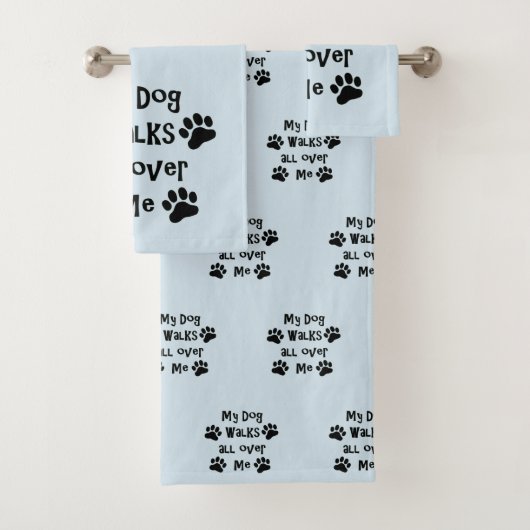 Mijn hond loopt over me heen bad handdoek (Insitu)