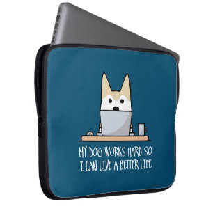 Mijn hond werkt hard laptop sleeve
