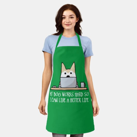Mijn hond werkt hard schort (Gedragen)