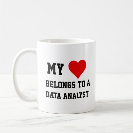 Mijn hoort bij een data-analist  koffiemok (Links)