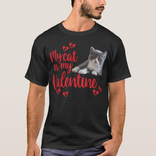 "Mijn kat is mijn Valentijn" mannen T-shirt (Voorkant)