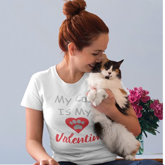 Mijn kat is mijn Valentijn T-shirt