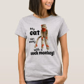 Mijn kat ligt weg met een sokaap. Funny T Shirt (Voorkant)