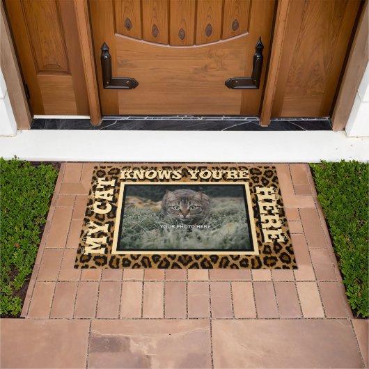 Mijn kat weet dat je hier gepersonaliseerde foto b deurmat (Buiten)