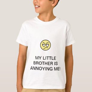 MIJN KLEINE BROEDER DIE MIJ ZEGT. T-SHIRT