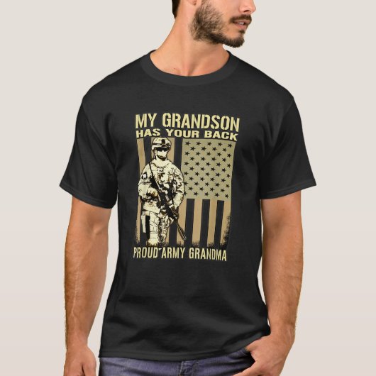 Mijn kleinzoon heeft je rug trots leger oma Milit T-shirt (Voorkant)