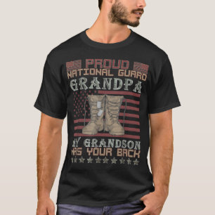 Mijn kleinzoon heeft jouw rug gedekt Trots Nationa T-shirt