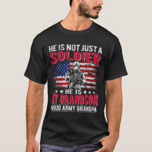 Mijn kleinzoon is een soldatenheld Trots leger opa T-shirt