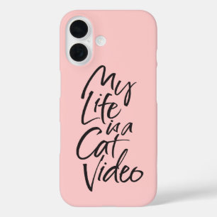 Mijn leven is een Kat Video Black met Blush Pink iPhone 16 Hoesje