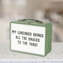 Mijn lunchbox brengt alle snacks naar de tuin