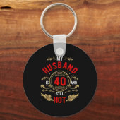 Mijn man 40 nog heet verjaardag grap cadeau feest sleutelhanger (Voorkant)