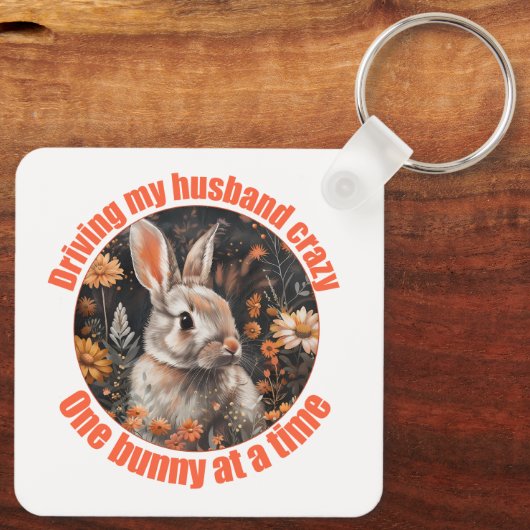 Mijn man gek maken… konijn sleutelhanger (Achterkant)