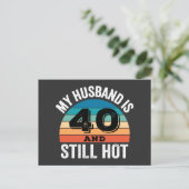 Mijn man is 40 en nog steeds heet feestdagenkaart (Staand voorkant)