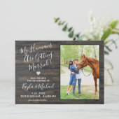 Mijn mensen die met een rustic weddenschapspaard t save the date (Staand voorkant)