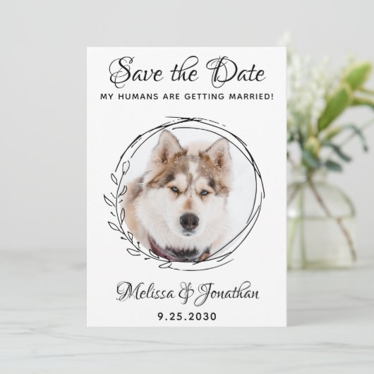 Mijn mensen krijgen een huwelijk met een hond. save the date (Staand voorkant)