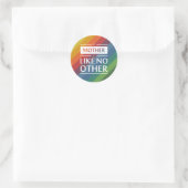 Mijn moeder is als geen ander ronde sticker (Tas)