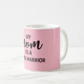 Mijn moeder is een Fibro Warrior Coffee Mok (Voorkant rechts)