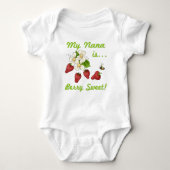 Mijn Nana is Berry Sweet Romper (Voorkant)
