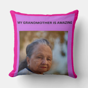 MIJN OMA IS AMAZING KUSSEN
