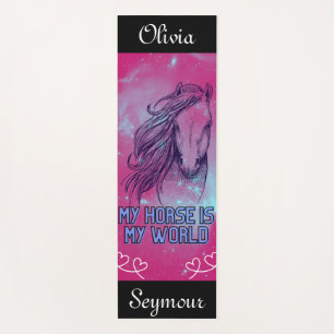 Mijn paard is mijn wereld magenta paard & ruiter yogamat