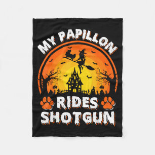 Mijn Papillon-hond rijdt op heksenschot Halloween Fleece Deken